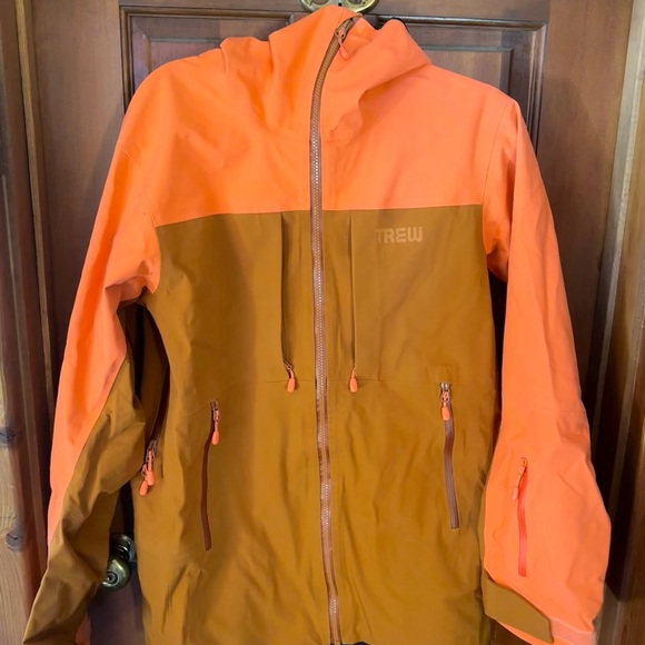 trew gear Other - Men's S Trew Gear PRIMO Vibrant Orange and Brown Ski Jacket (coral/copper)